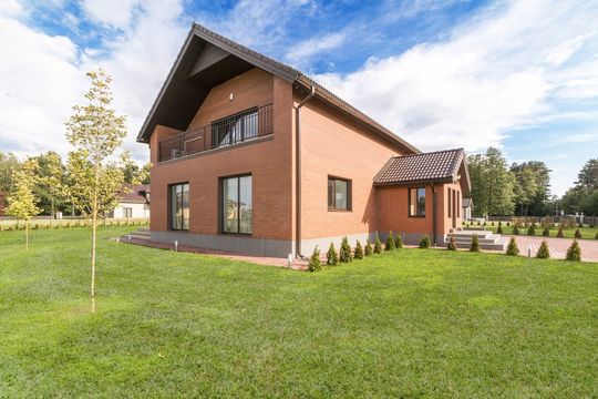 Detached house in Salmistu