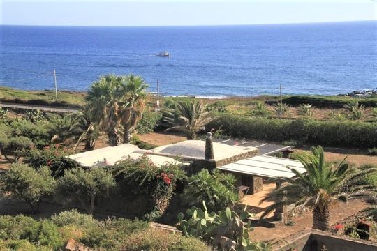 House in Pantelleria