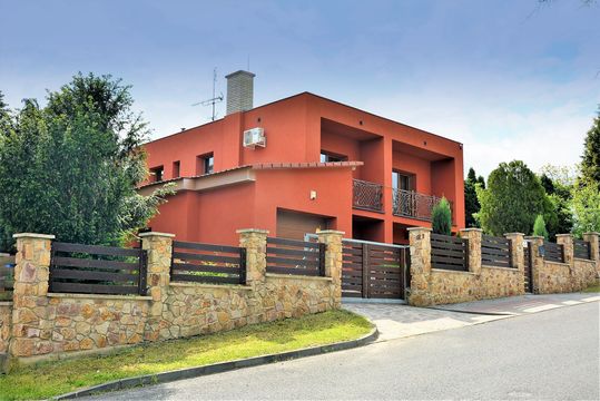 Detached house in Teplice