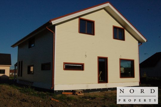 Detached house in Patika