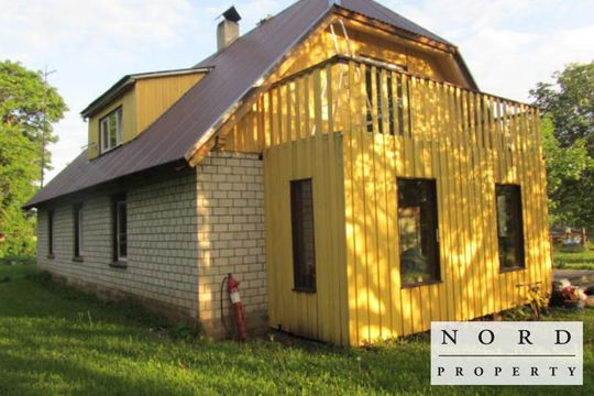 Detached house in Rasivere