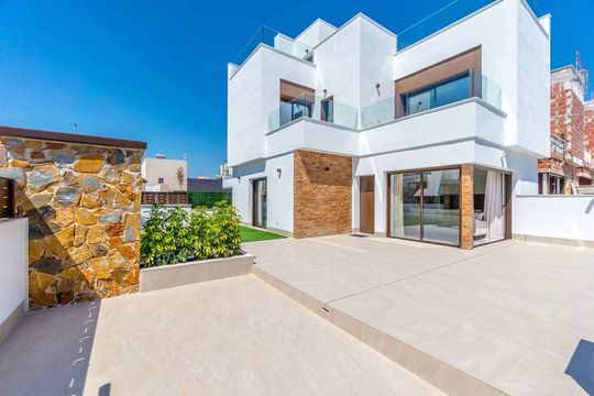 Townhouse in Benijofar