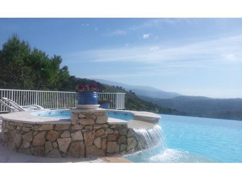 Villa in Montauroux