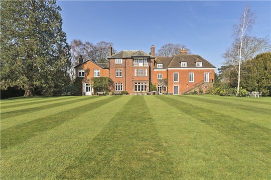 House in Newmarket